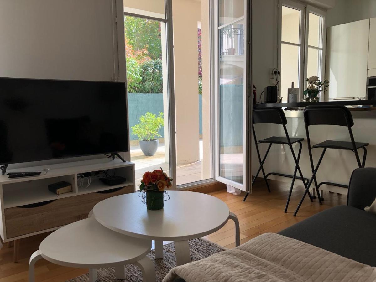Ideal Flat Val D'Europe Disneyland With Parking Серрі Екстер'єр фото